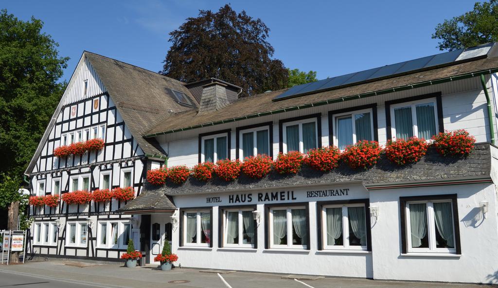 Hotel Haus Rameil Lennestadt Esterno foto