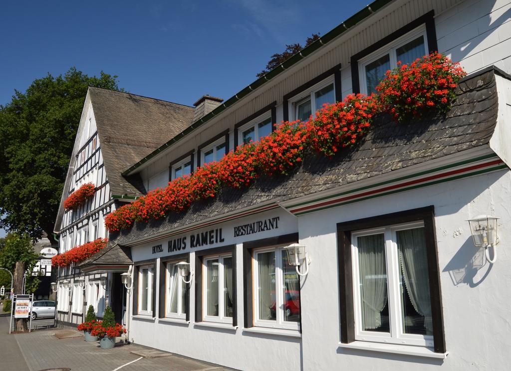Hotel Haus Rameil Lennestadt Esterno foto